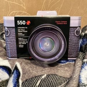 ~Eurographics~ 550-Piece “Classic Cameras” Jigsaw Puzzle